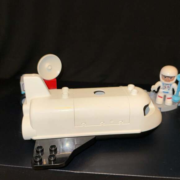 Space Shuttle Mission 10944: not complete - Picture 6 of 7